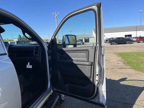New 2026 RAM 2500 Tradesman image 33
