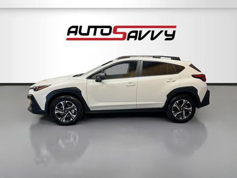 Used 2025 Subaru Crosstrek 2.0i Premium w/ Crosstrek Mirror Package AWD/4WD image 4
