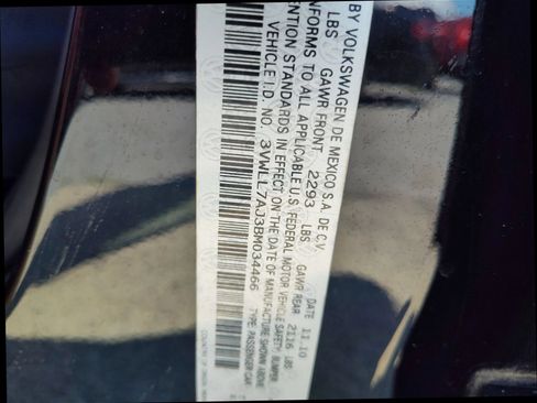 Used 2011 Volkswagen Jetta TDI FWD image 16