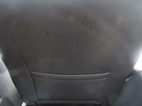 Used 2022 Volkswagen Atlas SEL Premium image 34