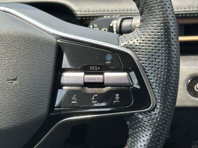 Used 2024 Nissan Ariya AWD image 24