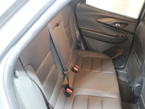 Used 2024 Chevrolet TrailBlazer ACTIV AWD/4WD image 9
