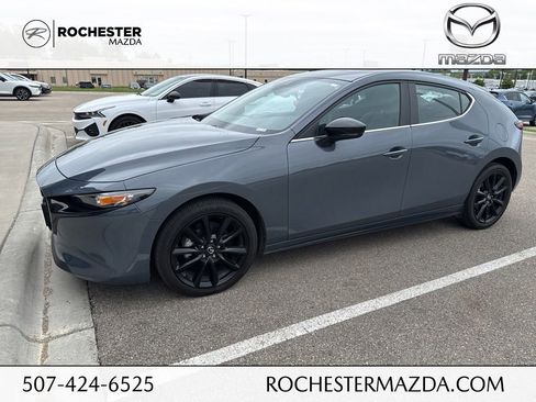 Used 2023 MAZDA MAZDA3 s FWD image 1