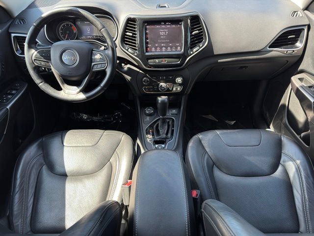 Used 2019 Jeep Cherokee Limited AWD/4WD image 11