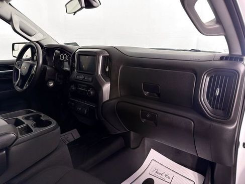 Used 2021 Chevrolet Silverado 1500 Custom w/ LPO, Dark Essentials Package AWD/4WD image 28