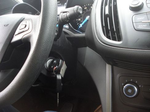 Used 2018 Ford Escape S FWD image 26