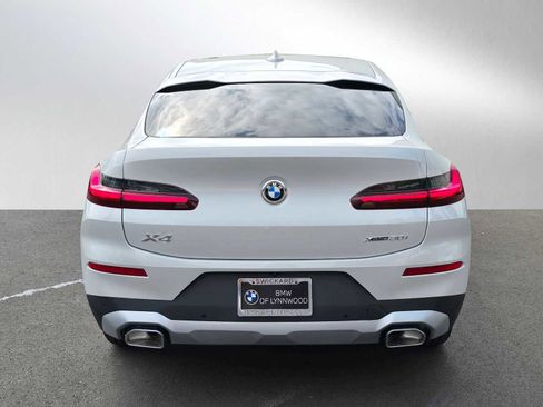 Used 2025 BMW X4 xDrive30i w/ Premium Package AWD/4WD image 5