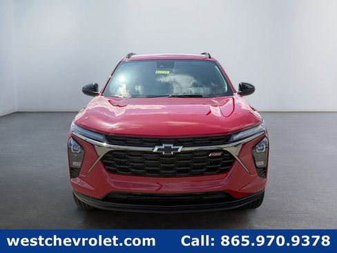 New 2026 Chevrolet Trax RS w/ Driver Confidence Package FWD image 8