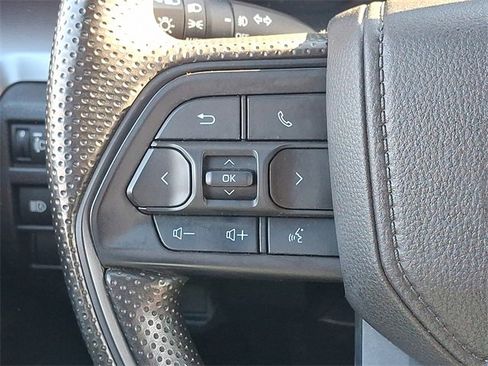 Certified 2025 Toyota Tacoma SR5 image 20