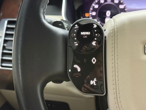 Used 2019 Land Rover Range Rover Supercharged image 16