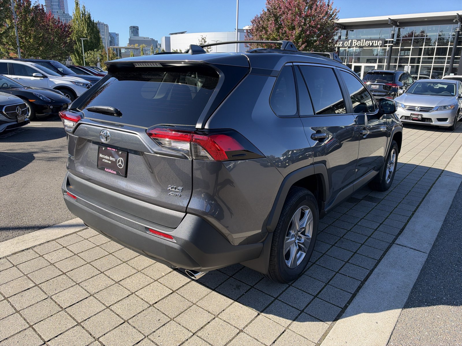 Used 2024 Toyota RAV4 XLE w/ Convenience Package AWD/4WD image 5