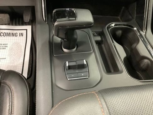 Used 2023 GMC Sierra 1500 AT4 w/ Technology Package image 17