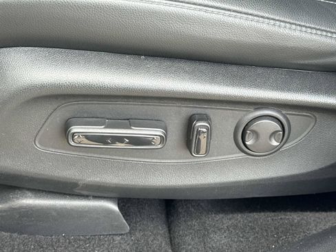 Certified 2025 Honda CR-V EX-L image 21