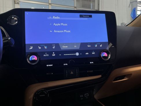 Used 2025 Lexus NX 250 AWD w/ Accessory Package (2T) image 19