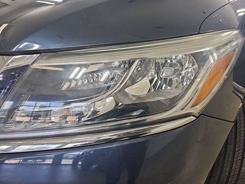 Used 2014 Nissan Pathfinder Platinum w/ Platinum Premium Package AWD/4WD image 37