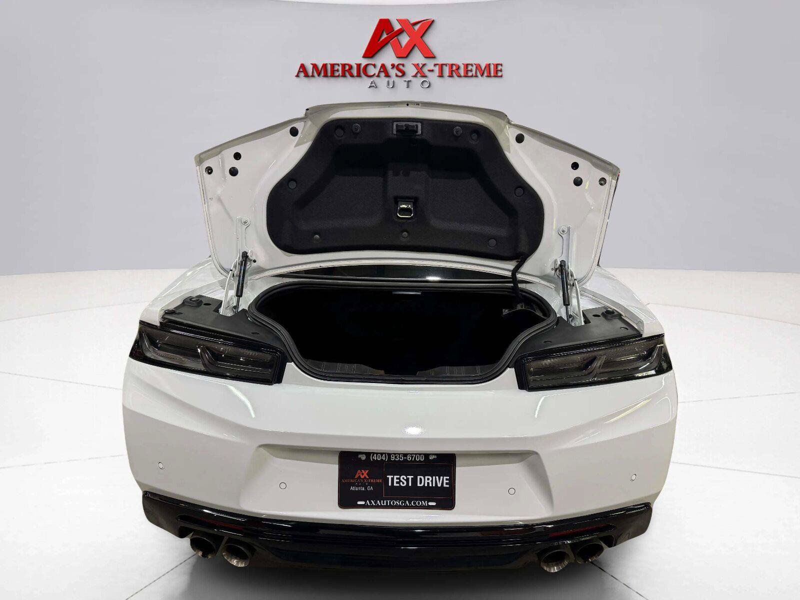 Used 2018 Chevrolet Camaro SS w/ Redline Edition RWD image 16