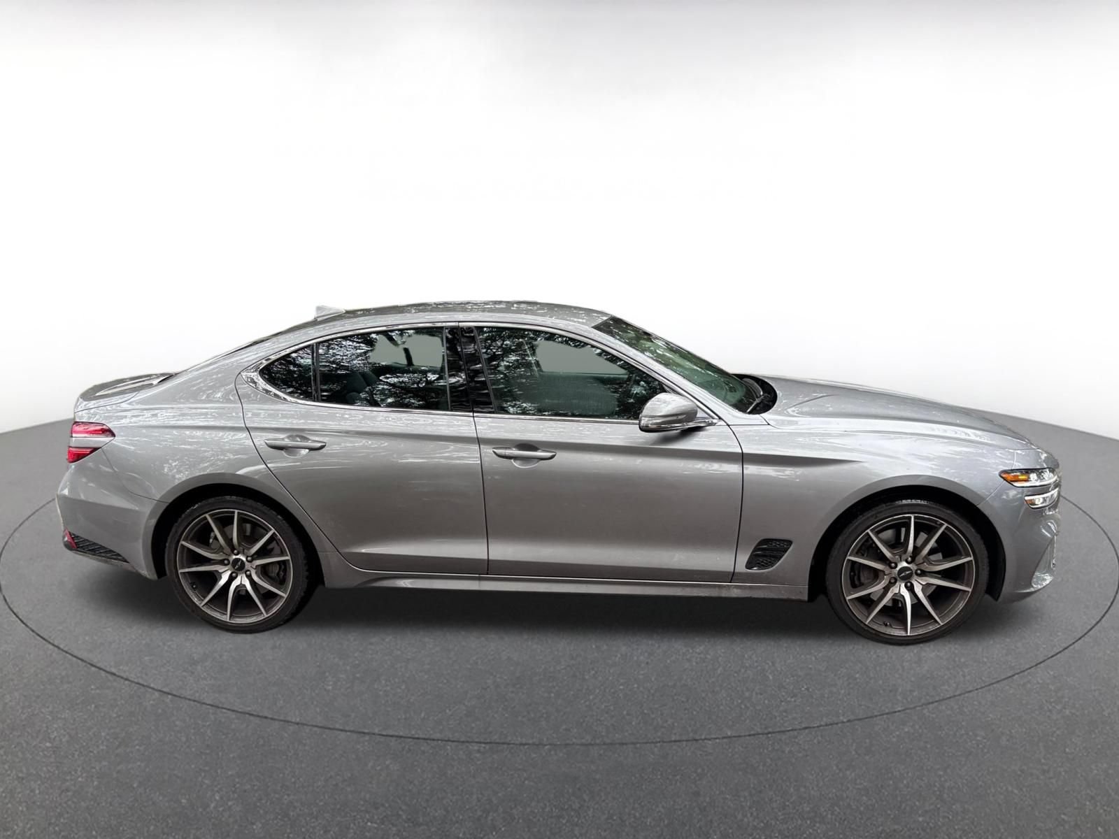 Used 2026 Genesis G70 2.5T RWD image 13