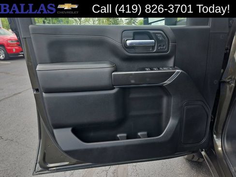Certified 2022 GMC Sierra 2500 AT4 AWD/4WD image 23