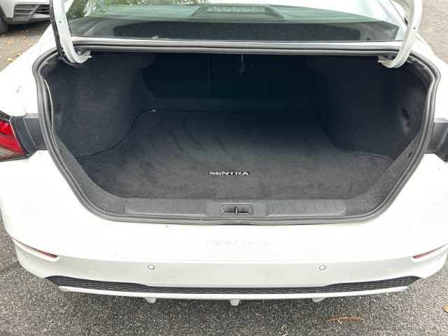 Used 2024 Nissan Sentra S FWD image 28