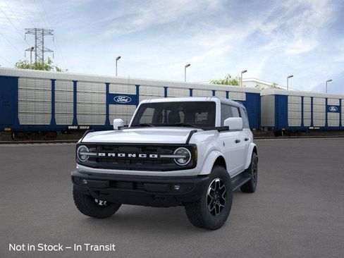 New 2026 Ford Bronco Outer Banks AWD/4WD image 2