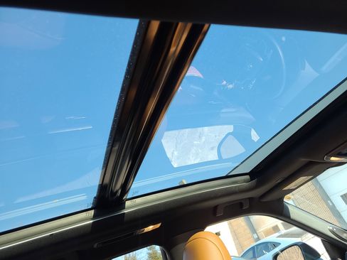 Used 2023 Toyota Highlander Platinum image 20