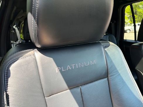 Used 2017 Ford Expedition EL Platinum AWD/4WD image 37