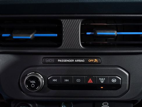 New 2026 Ford Maverick XLT w/ Equipment Group 301A image 27