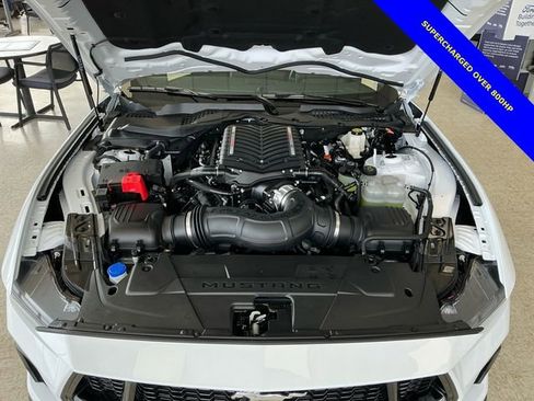 Used 2025 Ford Mustang GT image 9