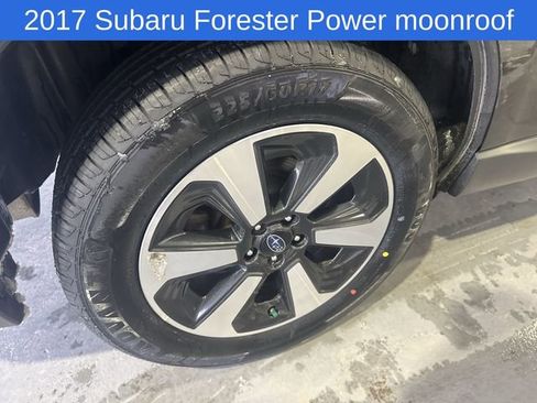 Used 2017 Subaru Forester 2.5i Premium w/ All-Weather Package image 18