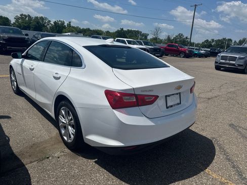 Used 2023 Chevrolet Malibu LT FWD image 18