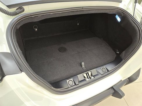 Used 2022 Ferrari Roma image 20