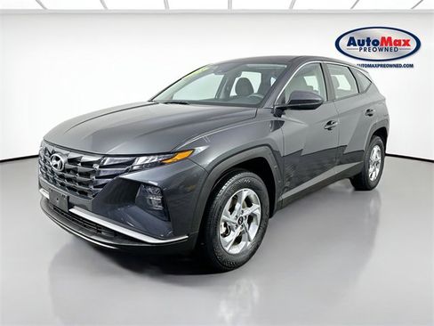 Used 2023 Hyundai Tucson SE image 4