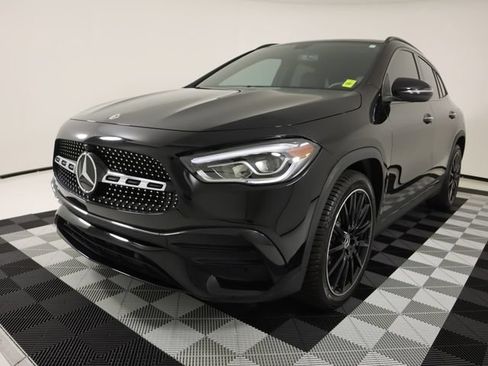 Used 2021 Mercedes-Benz GLA 250 4MATIC image 1