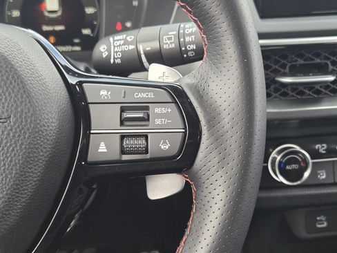 Certified 2025 Acura ADX A-Spec image 29