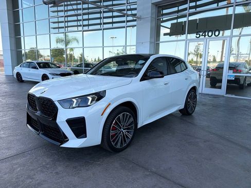 New 2026 BMW X2 xDrive28i w/ Technology Package AWD/4WD image 1