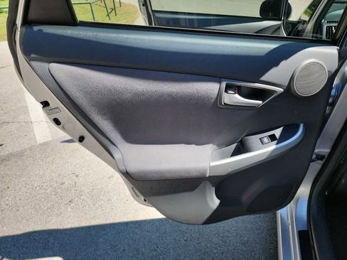 Used 2011 Toyota Prius Three image 24