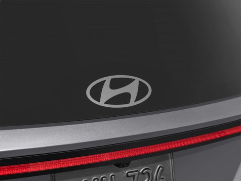 Used 2025 Hyundai Tucson SEL FWD image 54