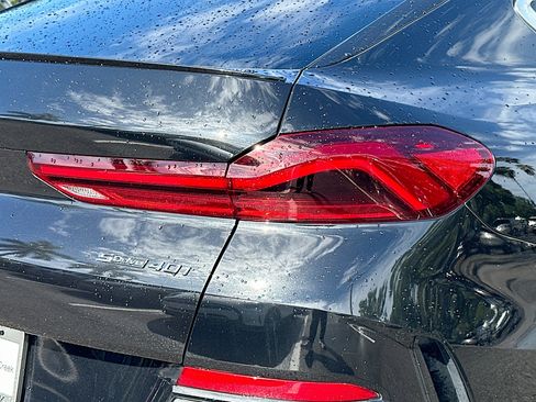 Used 2021 BMW X6 sDrive40i w/ Executive Package image 30