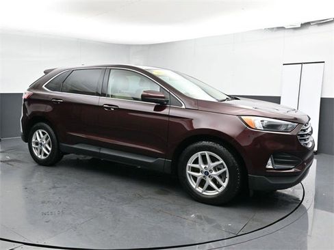 Used 2022 Ford Edge SEL w/ Convenience Package image 3