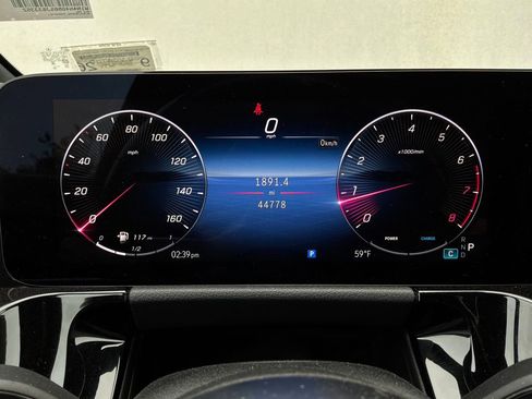 Used 2025 Mercedes-Benz GLA 250 image 40