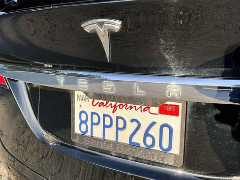 Used 2020 Tesla Model X Long Range image 24