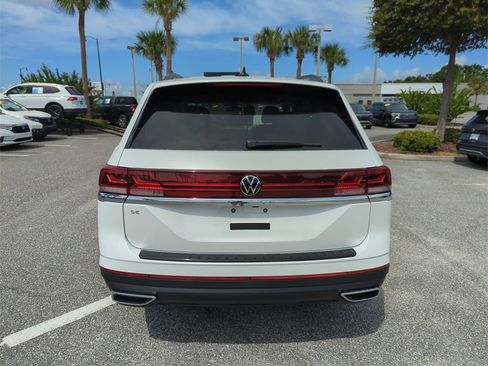 New 2026 Volkswagen Atlas SE image 6