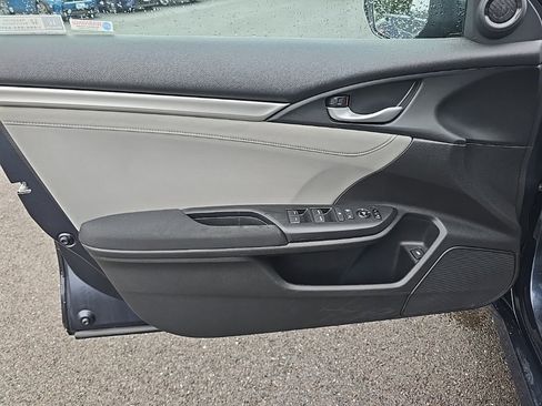 Used 2020 Honda Civic EX image 21