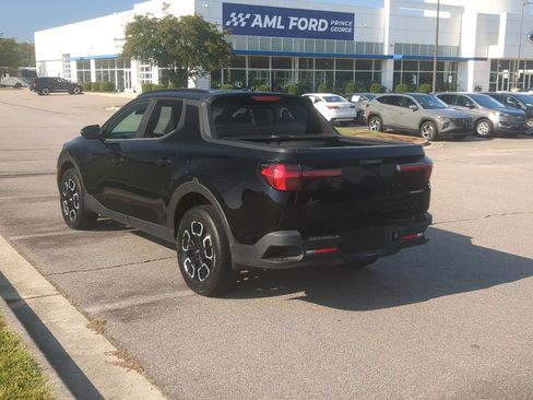 Used 2022 Hyundai Santa Cruz SEL Premium AWD/4WD image 5