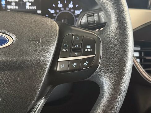 Used 2020 Ford Escape SE FWD image 32