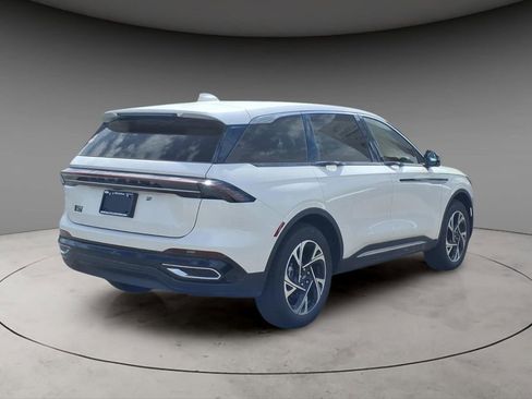 New 2026 Lincoln Nautilus Premier w/ Equipment Group 102A AWD/4WD image 9