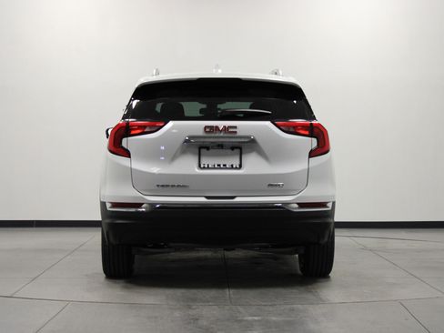 Used 2021 GMC Terrain SLT w/ Infotainment Package II image 5