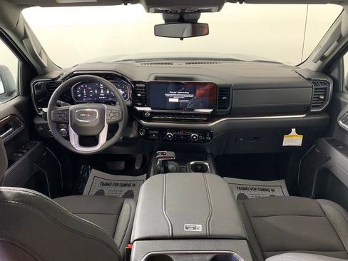 New 2026 GMC Sierra 1500 Elevation image 23