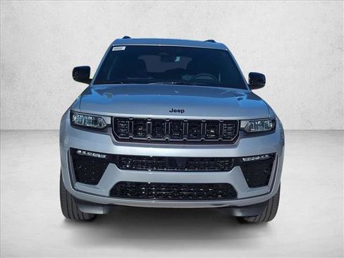 New 2026 Jeep Grand Cherokee L Limited AWD/4WD image 5