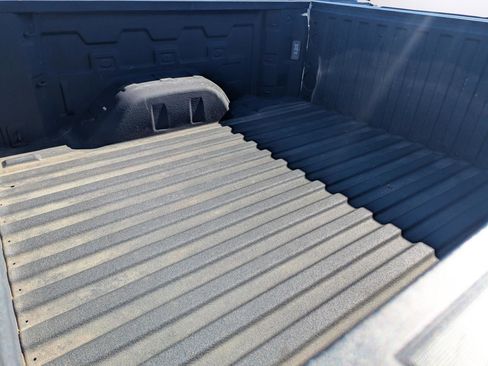 Used 2021 Chevrolet Silverado 1500 RST image 11